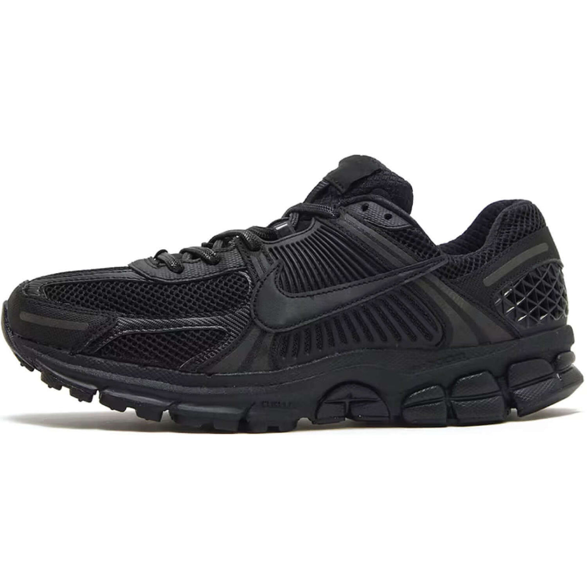 Air Zoom Vomero 5 ‘Triple Black’