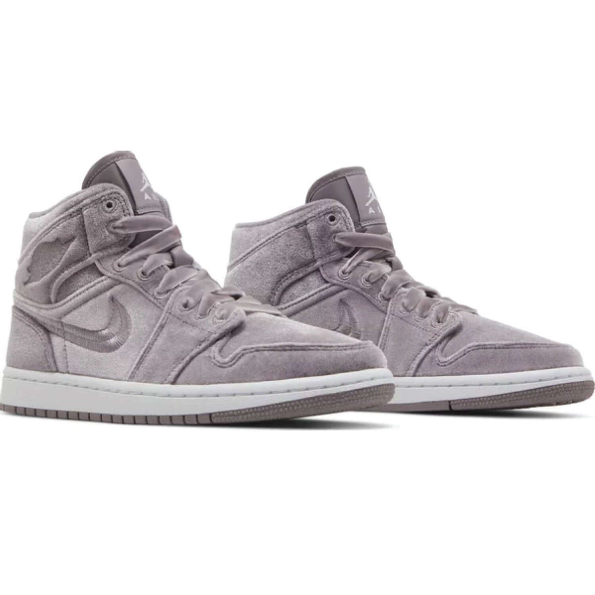 Wmns Air Jordan 1 Mid ‘Purple Velvet’