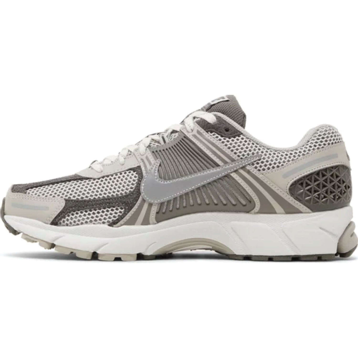 Air Zoom Vomero 5 ‘Light Iron Ore’
