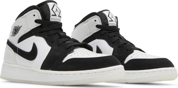 Air Jordan 1 Mid SE ‘Diamond’