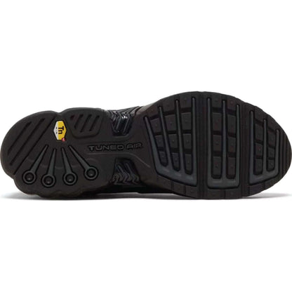 Air Max Plus 3 Leather ‘Triple Black’