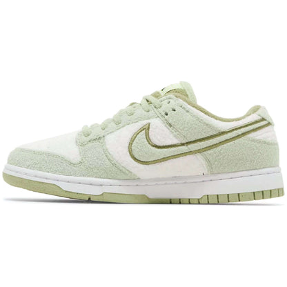 Wmns Dunk Low SE ‘Fleece Honeydew’