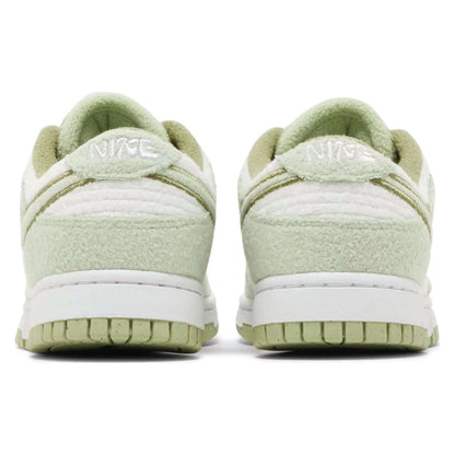 Wmns Dunk Low SE ‘Fleece Honeydew’