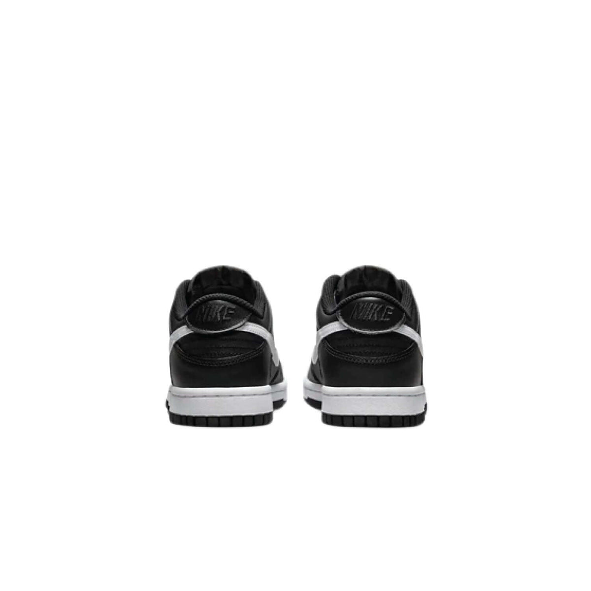 Dunk Low Older Kids’ Shoes – Black