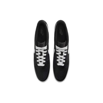 Dunk Low Older Kids’ Shoes – Black