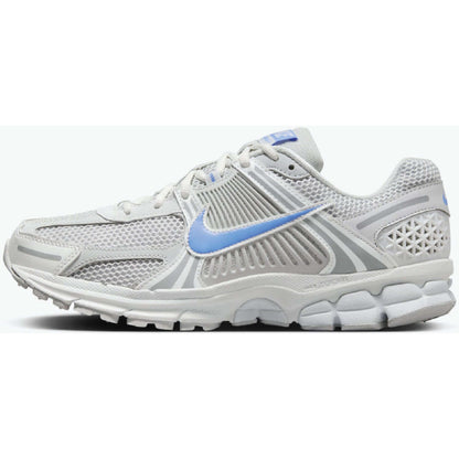 Air Zoom Vomero 5 ‘Photon Dust University Blue’