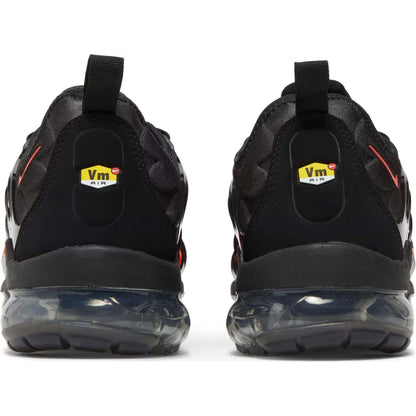 Air VaporMax Plus ‘Black Crimson Gradient’