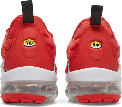 Wmns Air VaporMax Plus ‘Chile Red’