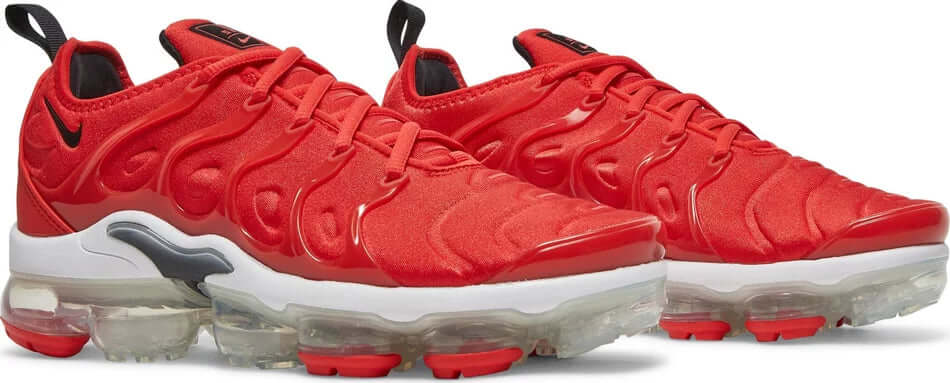 Wmns Air VaporMax Plus ‘Chile Red’