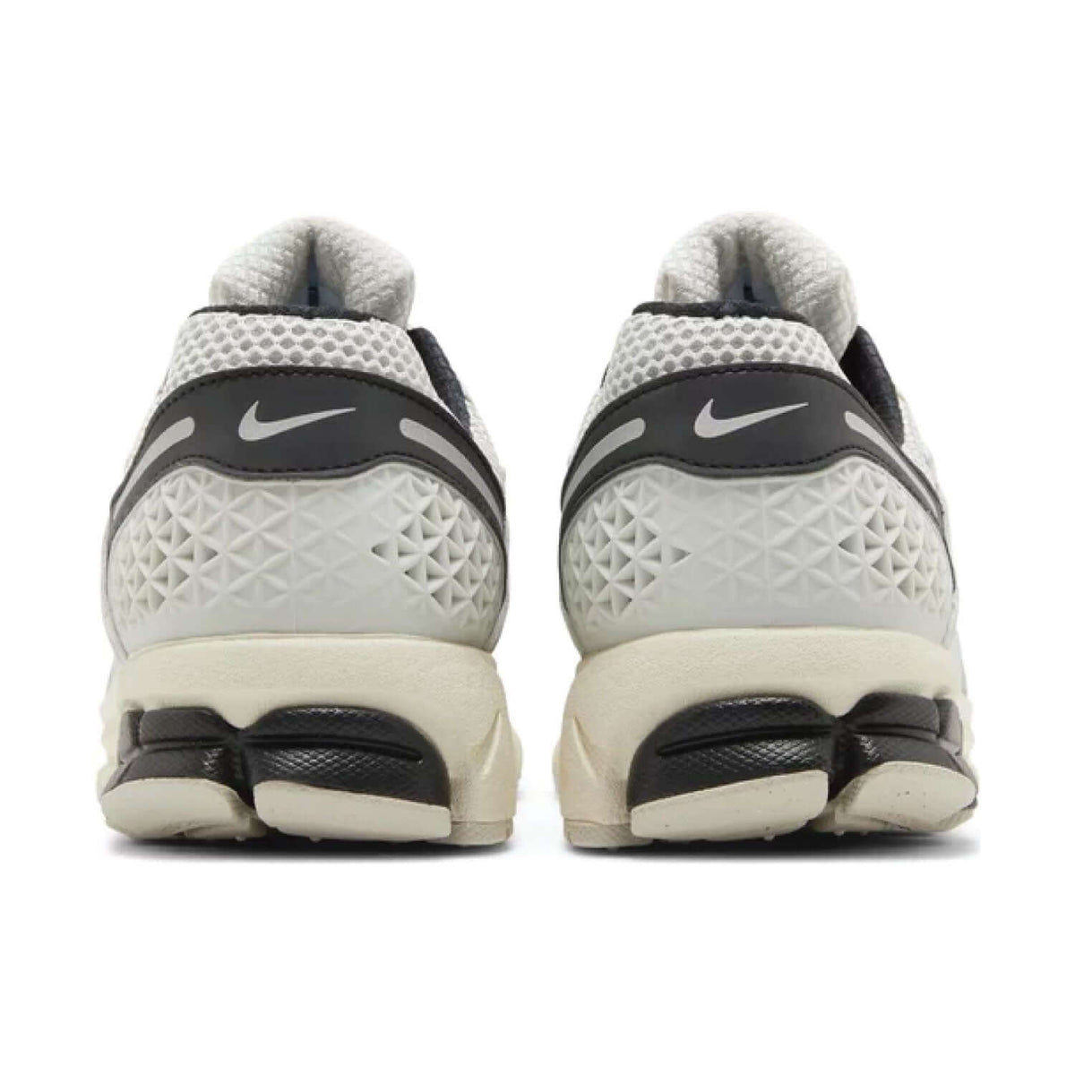 Air Zoom Vomero 5 ‘Supersonic’