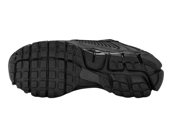 Air Zoom Vomero 5 ‘Triple Black’