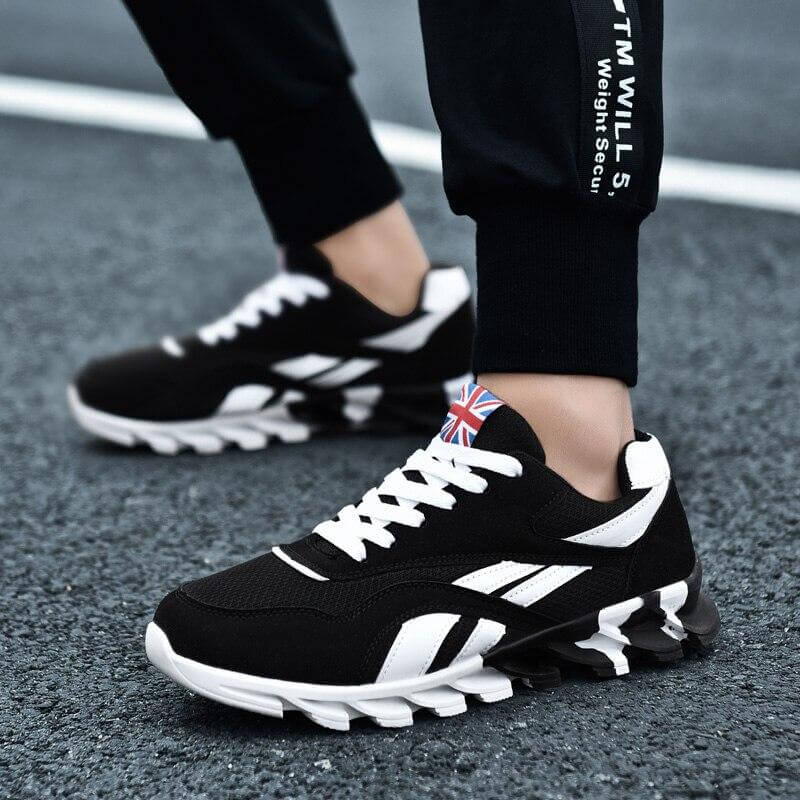 Men’s Outdoor Running Shoes