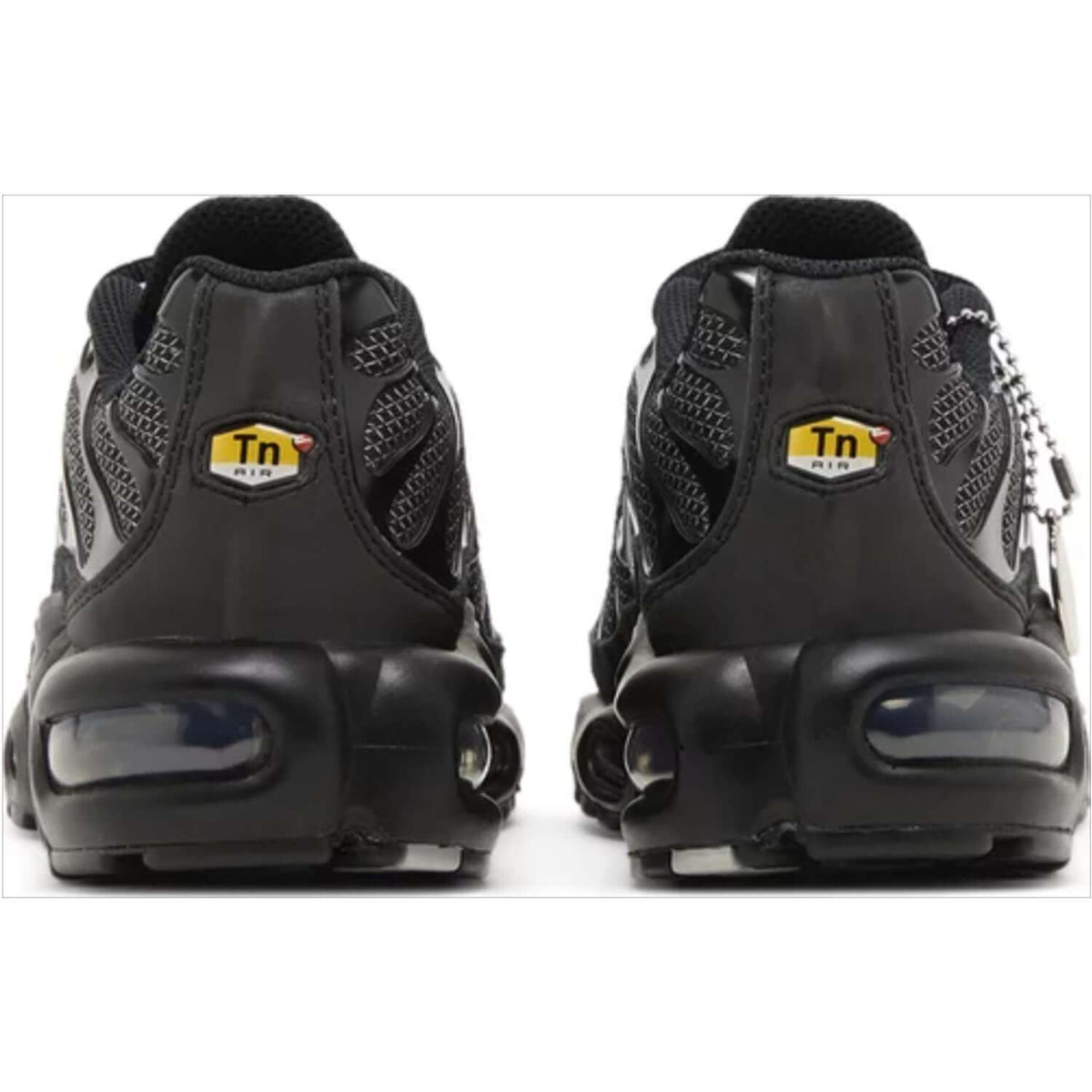 Wmns Air Max Plus ‘Black Metallic Silver’