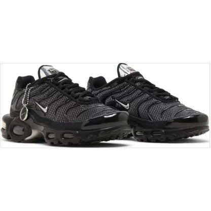 Wmns Air Max Plus ‘Black Metallic Silver’