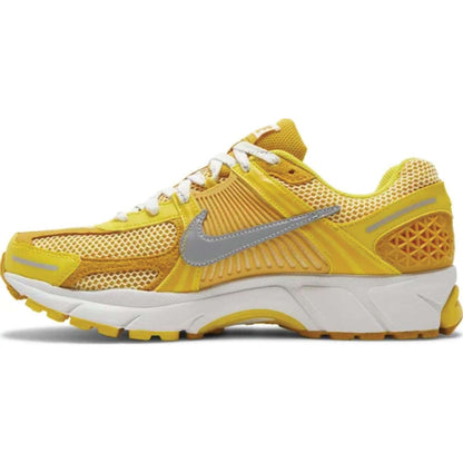 Zoom Vomero 5 ‘Yellow Ochre’
