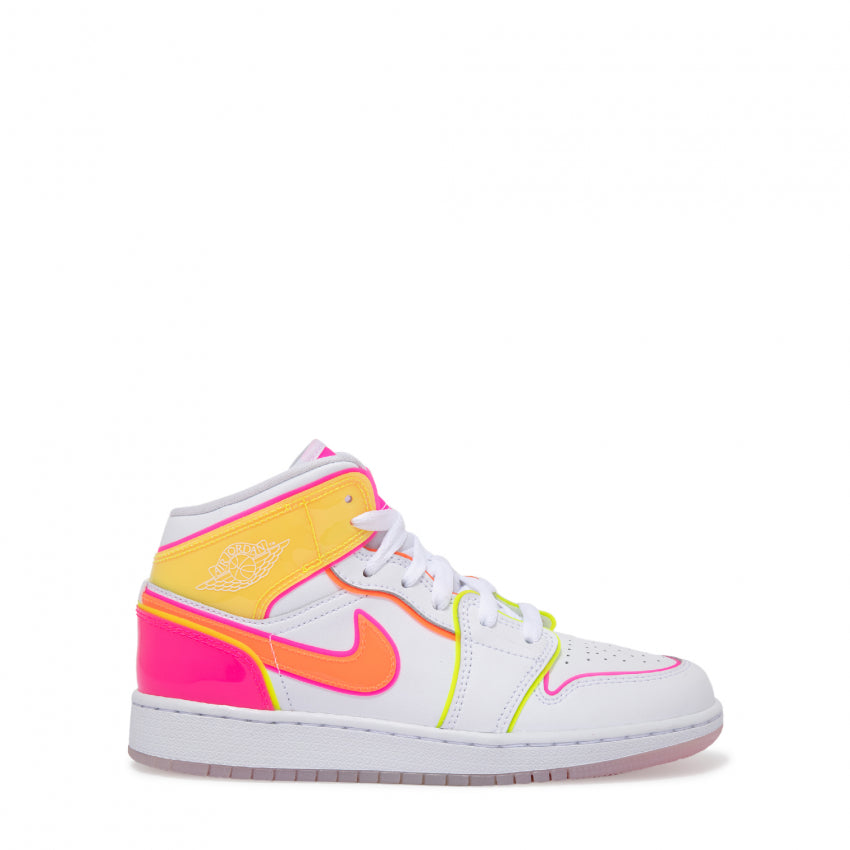 Air Jordan 1 Mid SE GS ‘Edge Glow’
